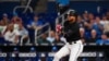 Luis Arráez, “La Regadera” de Venezuela, batea a ritmo de récord en las Mayores con los Marlins de Miami