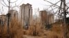 恒大公司在河北省石家庄市郊开发的没有完工的住宅楼小区。（2024年2月1日）