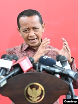Menteri Investasi Bahlil Lahadalia memberikan keterangan pers mengenai investasi di Rempang. (Foto: Setpres RI)