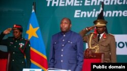 Prezida Evariste Ndayishimiye mu nama ya EAC