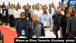 Baadhi ya wataalam walio kongamana la sera na mitaala ya elimu Dodoma, Tanzania.