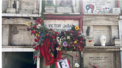 En Fotos | A 50 años de su asesinato, admiradores y amigos recuerdan a Víctor Jara