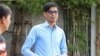 រូបឯកសារ៖ មុន​នឹង​ចូល​ដឹកនាំ​សមាគម​ដែល​លោក​បង្កើ​តឡើង លោក ថេង សាវឿន ធ្លាប់​បម្រើ​ការងារ​ជា​យុវជន​ស្ម័គ្រ​ចិត្ត​ដោយ​ចូលរួម​ធ្វើ​កិច្ចការ​សង្គម​នៅ​តាម​សមាគម​អង្គការ​ក្រៅ​រដ្ឋាភិបាល​មួយ​ចំនួន។ (Facebook/ថេង សាវឿន-Theng Savoeun)