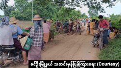 စစ်ကိုင်းတိုင်း ခင်ဦးမြို့နယ်ဒေသခံတွေ စစ်ဘေးတိမ်းရှောင်နေကြရ (မတ် ၂၅၊ ၂၀၂၄)