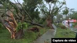 Posible tornado azota Virginia Beach, EEUU, el 1 de mayo de 2023. Reuters.