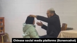 中國社交媒體平台流行的一段影片