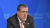 Bernardo Arévalo, participó el 3 de octubre de 2023 en un conversatorio con público en un centro de análisis en Washington. [Foto: Tomás Guevara, VOA]