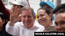 Edmundo González y María Corina Machado en su primer acto de masas juntos. 18 de mayo de 2024. La Victoria, Venezuela
