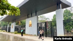 Fachada de la Universidad de El Salvador. [Fotografía Karla Arévalo/ Voz de América]