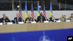 Засідання міністрів оборони країн НАТО в Брюсселі 14 лютого 2023 р.
