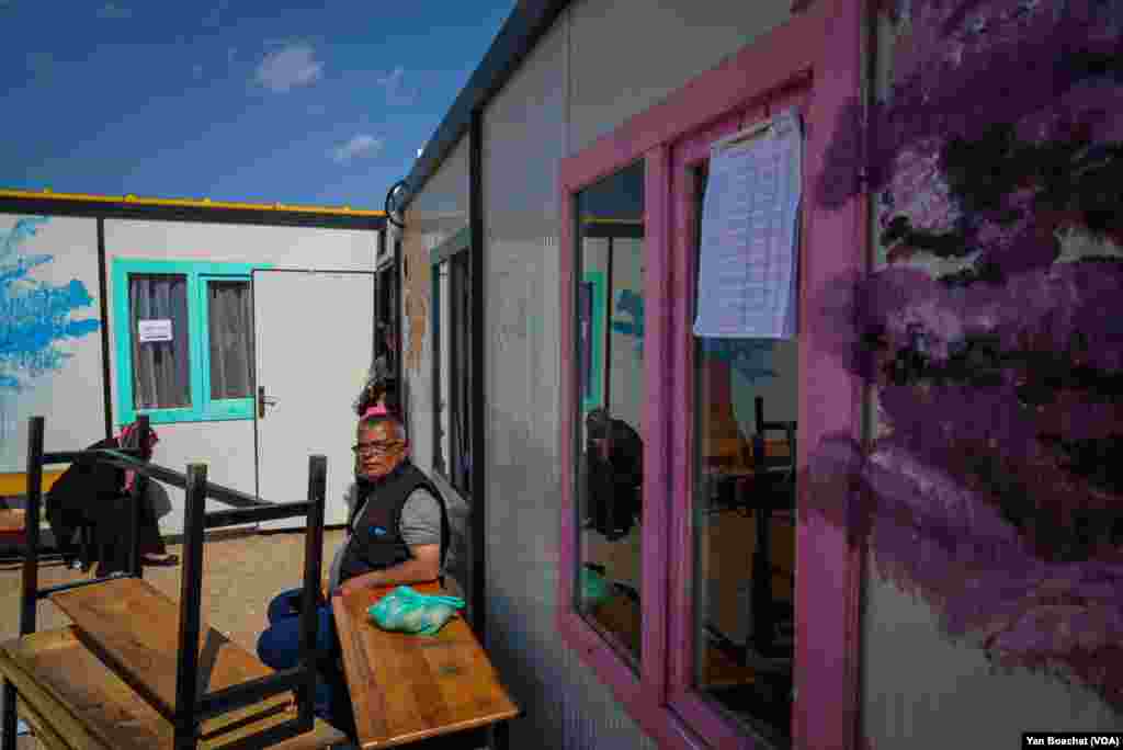 In the areas hardest hit by the earthquakes, polls are held in schools built inside emergency facilities called “containers,” May 14, 2023 in Nurdagi.