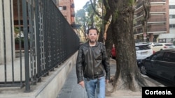Desde hace 25 meses, Rigoberto Lobo Puentes, defensor de DDHH solicita refugio en Argentina.
