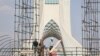 Heat wave forces Iran to shutter government offices, banks