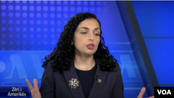 Predsednica Kosova Vjosa Osmani u razgovoru za albanski servis Glasa Amerike