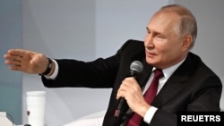 Rais wa Russia Vladimir Putin akiwa Saint Petersburg, Novemba 17, 2023. Picha na Reuters 