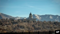 El Capitolio estatal de Utah , en Salt Lake City.