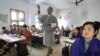 འབྲུག་ཡུལ་དུ་དགེ་རྒན་མི་འདང་བ་དང་ན་གཞོན་ཚོ་ཕྱི་རྒྱལ་དུ་བསྐྱོད། 