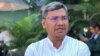 រូបឯកសារ៖ លោក ស៊ឹង សែនករុណា អ្នកនាំពាក្យ​សមាគម​ការពារ​សិទ្ធិ​មនុស្ស​អាដហុក ផ្តល់​បទសម្ភាសន៍​ជាមួយ​សំឡេង​សហរដ្ឋ​អាមេរិក​ក្នុង​ទីក្រុង​ភ្នំពេញ នៅ​ថ្ងៃទី១០ ខែកក្កដា ឆ្នាំ២០២៣។ (ហ៊ុល រស្មី/វីអូអេ)
