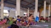 ရခိုင်တိုက်ပွဲ စစ်ပြေးဒုက္ခသည် ၁ သိန်းကျော်ရှိနေ