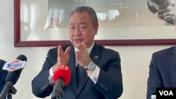 駐美國台北經濟文化代表處代表俞大㵢在華盛頓舉行上任後首次華文媒體茶敘。(2024年1月14日，美國之音鍬辰芳拍攝）