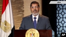 Morsi anuncia que mantendrá los compromisos internacionales de Egipto, en relación a las relaciones con Israel, clave para la estabilidad de la región.