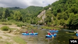 Rafting na Uni