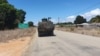 Estrada de Mocímboa da Praia a ser patrulhada, Cabo Delgado, Moçambique