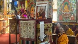 བལ་ཡུལ་གྱི་དགེ་ལྡན་པའི་དགོན་ཁག་ནས་ཁྲི་ཟུར་རི་རྫོང་རིན་པོ་ཆེ་དགོངས་རྫོགས་ཀྱི་མཆོད་འབུལ་སྨོན་ལམ་འཚོགས་ཡོད་པ།