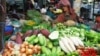 លោក​ ​ហ៊ុន សែន​ ជំរុញ​ឱ្យ​ពល​រដ្ឋ​ខ្មែរ​ដាំ​បន្លែ​ធម្មជាតិ និង​ពហិការ​គ្រឿង​បរិភោគ​មាន​ជាតិ​គីមី
