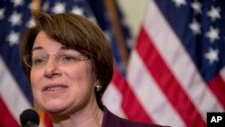 Amy Klobuchar senadora demócrata por Minnesota.