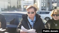 Məlahət Qüsuri etiraz aksiyası keçirib (Fotonu Məlahət Qüsuri təqdim edib)
