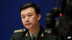 资料照：中国国防部发言人吴谦