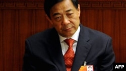 香港学联大专界罢课星期三继续在添马公园举行（美国之音图片／海彦拍摄）