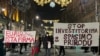 Protest incijative "Kreni-Promeni" ispred Predsedništva Srbije (Foto: VOA, Jovana Đurović)