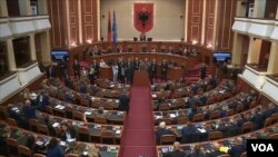 Seanca e parlamentit shqiptar në të cilën ishte parashikuar interpelanca me kryeministrin Edi Rama