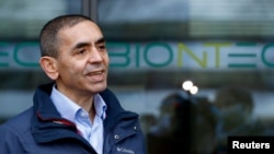 ARHIVA - Izvršni direktor kompanije BioNtech Ugur Sahin (Foto: Reuters/Ralph Orlowski)