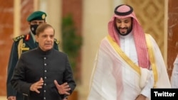 د سعودي عربستان د پانګونې وزير ویلي چې دا پرمختګ د پاکستان د صدراعظم شهباز شريف او د سعودي د ولیعهد محمد بن سلمان تر منځ د اکتوبر پر ۲۹ په رياض کې تر لیدنې وروسته شوی دی. 