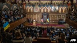 Перша леді України Олена Зеленська виступає в Інституті жінок, миру та безпеки Джорджтаунського університету у Вашингтоні, округ Колумбія, 21 вересня 2023 року.