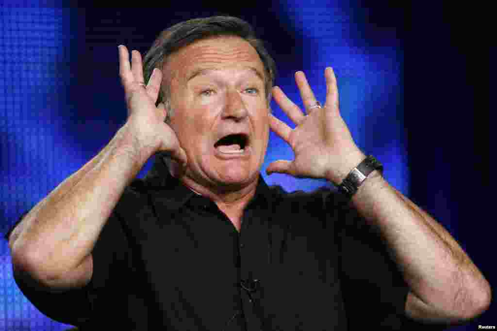 Robin Williams dalam diskusi panel untuk acara HBO "Robin Williams: Weapons of Self-Destruction" di tur media musim panas Television Critics Association Cable di Pasadena, California, 30 Juli 2009.