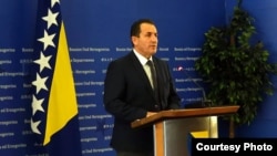 Arhiv - Selmo Cikotić