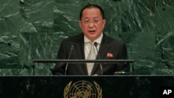 El canciller de Corea del Norte, Ri Yong Ho, dice que declaraciones del presidente Donald Trump son "una declaración de guerra".
