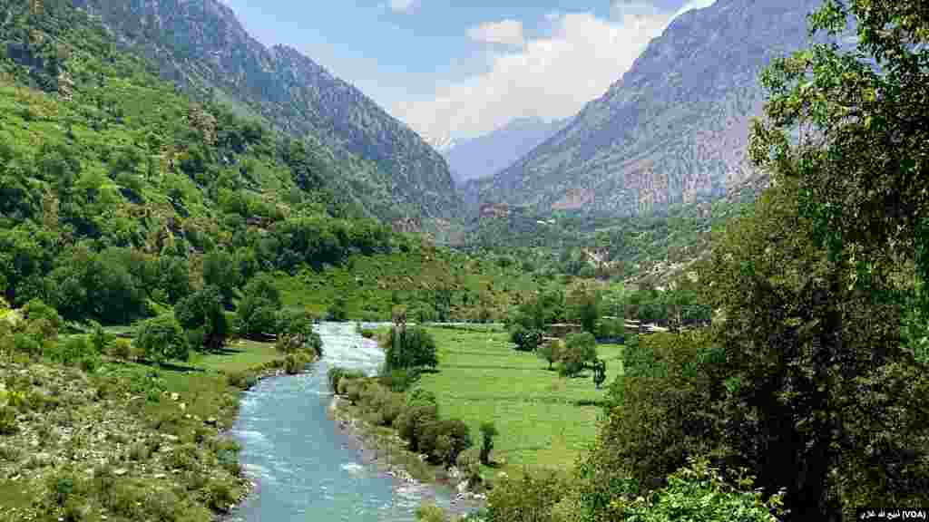 منظره‌ای سحرانگیز از طبیعت درهٔ کانتیوا در نورستان