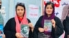 کارزار دعوت به کتابخوانی؛ شیوهٔ جدید مبارزه زنان با محدودیت‌های وضع شده از سوی طالبان