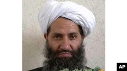 تصویر منتسب به هبتالله آخندزاده، رهبر گروه طالبان.