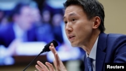 TikTok首席执行官周受资2023年3月23日出席美国国会众议院能源与商务委员会听证会。