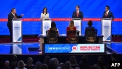 Kandidat Capres Partai Republik, dari kiri: Chris Christie, Nikki Haley, Ron DeSantis dan Vivek Ramaswamy saat tampil dalam debat di Universitas Alabama di kota Tuscaloosa, Alabama, 6 Desember 2023 lalu (foto: dok). 
