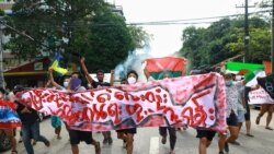 လျှပ်တပြက်ဆန္ဒပြမှုနဲ့ ဗုံးခွဲတိုက်ခိုက်မှုတချို့ဆက်ရှိနေ