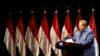 SBY: "Kita akan kejar siapapun yang merusak dan menghancurkan nama baik kita" dalam pidato politik peringatan 17 tahun Partai Demokrat di Jakarta, Senin malam (17/9).