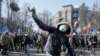 Demonstran dan Polisi Kembali Bentrok di Kyiv