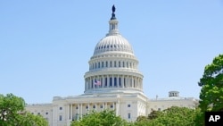 Senat AS menyetujui RUU untuk memperpanjang pajak untuk warga kelas menengah Amerika (Foto: dok).